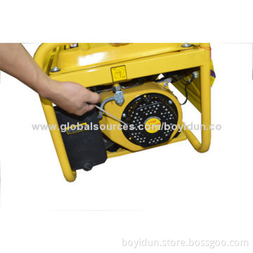 2.5kW Portable Gasoline Generator, 100% Copper Line